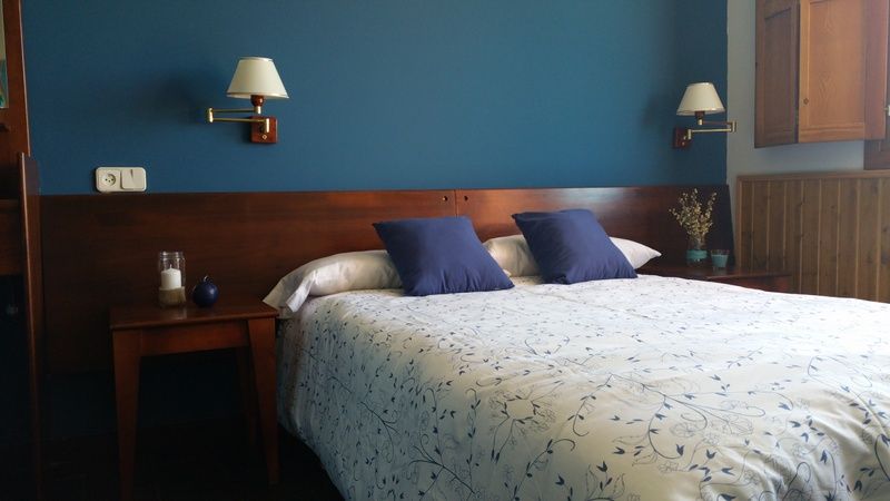 Habitación doble con cama de matrimonio